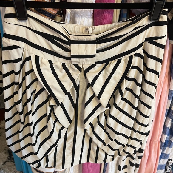 Anthropologie Eva Franco Striped Aniseed Skirt, Size 0, Black & Cream - Picture 4 of 5